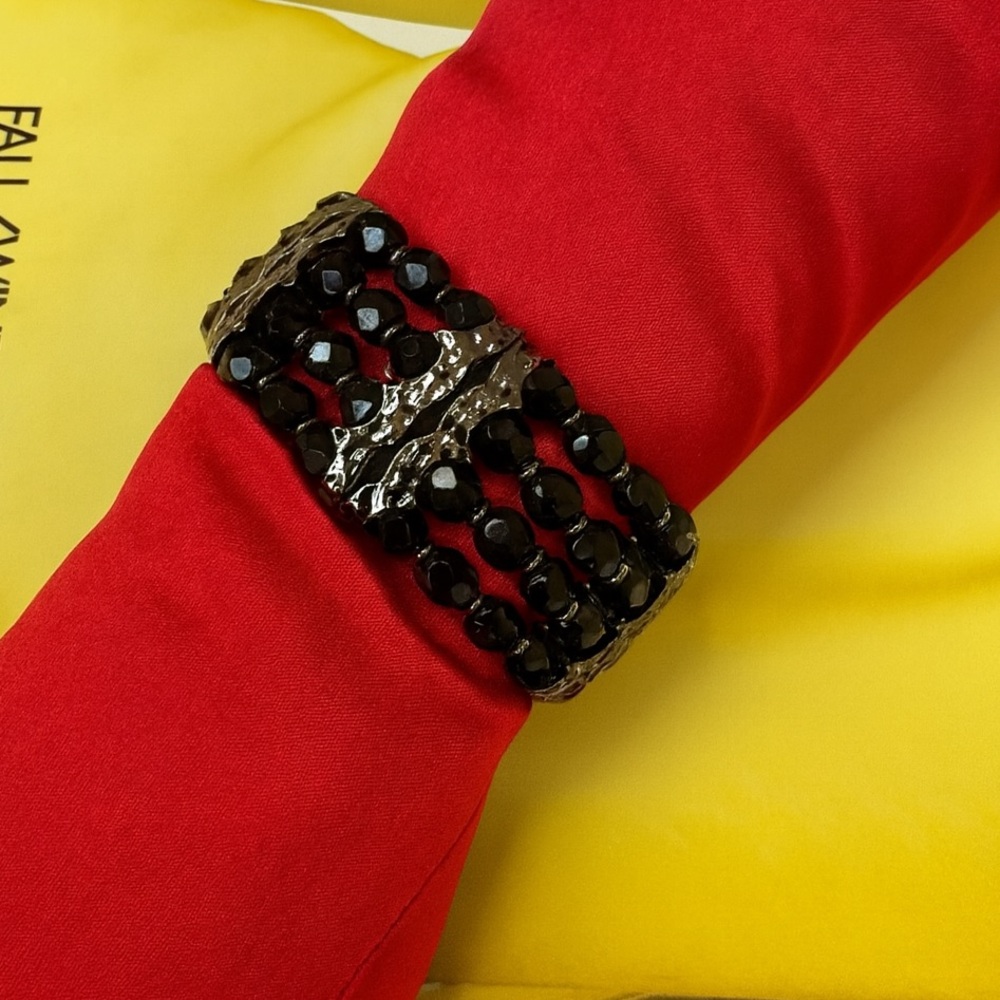 NWT St John 4 Strands Textured Beads Beaded Stretch Expandable Vintage Bracelet